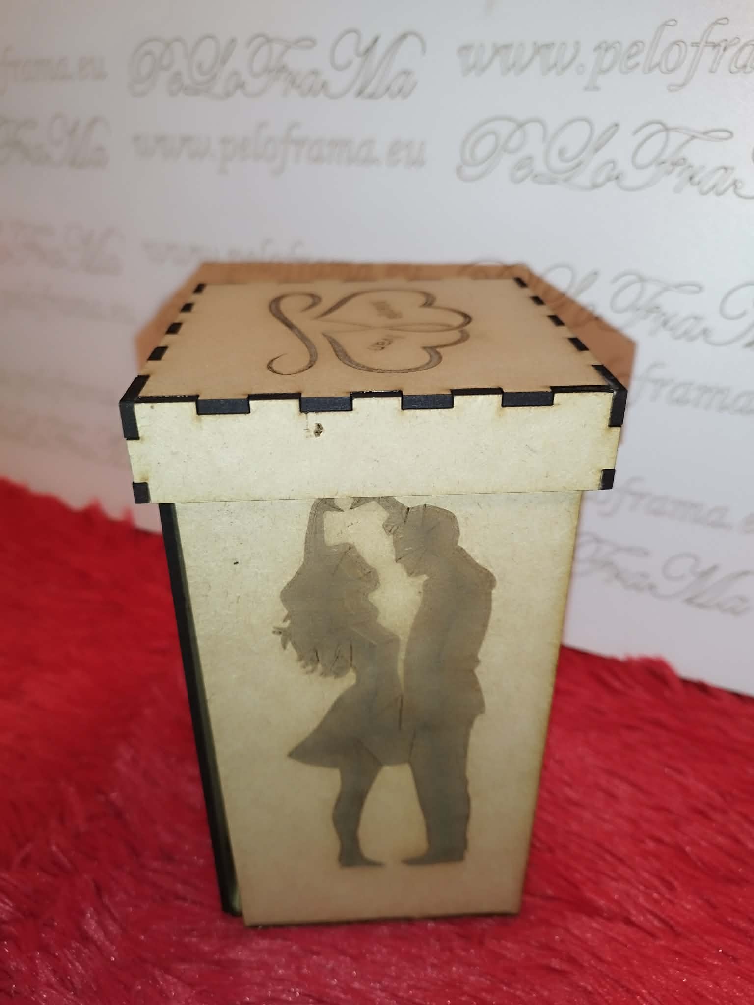 Personalizirani Box Explosive sa slatkišima - Slika 3