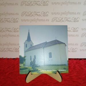 Drveni suvenir s motivom grada ili općine
